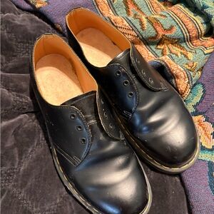 Classic Black Leather Dr.Martens